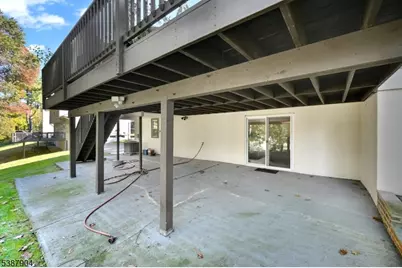 30 Shrewsbury Dr, Livingston, NJ 07039 - Photo 37