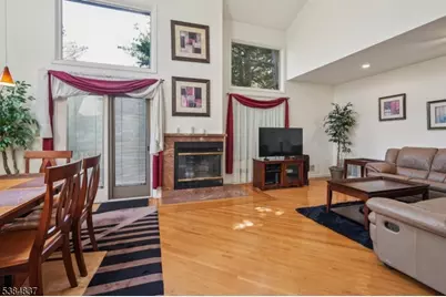 1 Stepping Rdg #1, North Caldwell, NJ 07006 - Photo 3