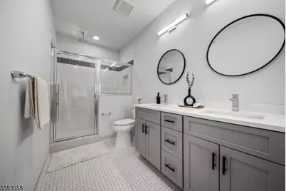 37 Farrand St #402, Bloomfield Twp., NJ 07003 - Photo 19