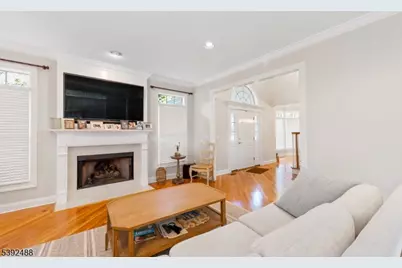 601 Lindabury Ln, Tewksbury Township, NJ 07979 - Photo 9