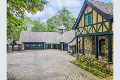 131 Rensselaer Rd, Essex Fells, NJ 07021 - Photo 47