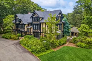 131 Rensselaer Rd, Essex Fells, NJ 07021 - Photo 3