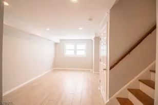 2 Kemp Dr, Springfield, NJ 07081 - Photo 17