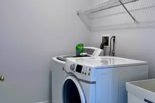 128 Constitution Way, Bernards Township, NJ 07920 - Photo 17