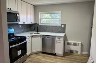 49 B Garfield Park, Edison, NJ 08837 - Photo 3