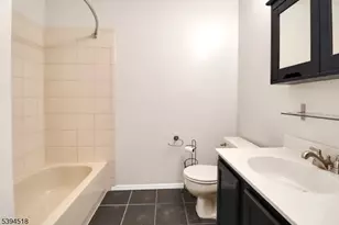 121 Country Club, Union Township, NJ 07083 - Photo 15