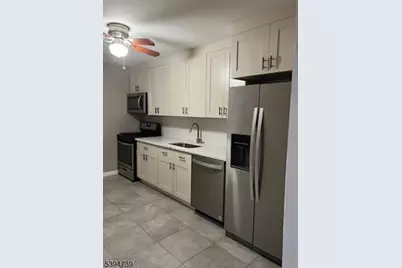 26 Clinton St #9, Belleville Twp., NJ 07109 - Photo 3