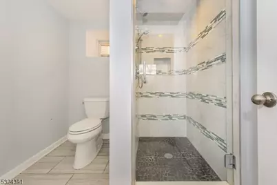 51 Cedar Ave, Montclair, NJ 07042 - Photo 19