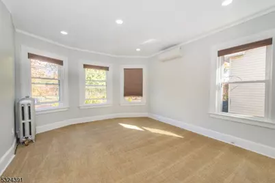 51 Cedar Ave, Montclair, NJ 07042 - Photo 9