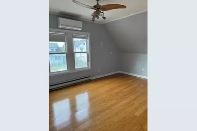 205 Valley Brook Ave #1, Lyndhurst Township, NJ 07071 - Photo 5