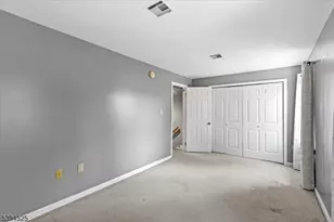 839 Valley St, Union Township, NJ 07088 - Photo 17