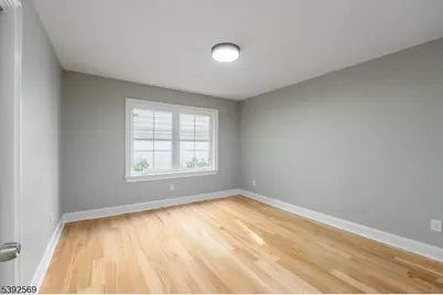 3 Mount Vernon Ave, West Orange Township, NJ 07052 - Photo 9