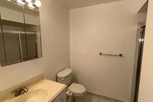 42B Powderhorn Ct, Woodbridge Township, NJ 07095 - Photo 9