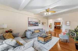 50 Glenwood Ave, Jersey City, NJ 07306 - Photo 15