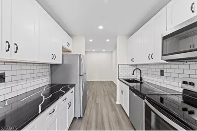 111 Mulberry St #8D, Newark, NJ 07102 - Photo 1