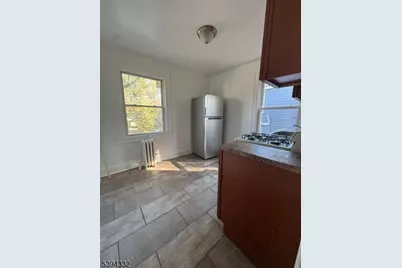 33 Adams St, Irvington, NJ 07111 - Photo 3