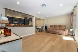 89 N Slope, Union Township, NJ 08809 - Photo 13