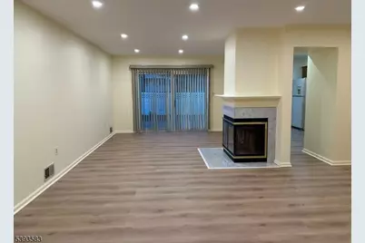 604 Bayley Ct, Bridgewater, NJ 08807 - Photo 5