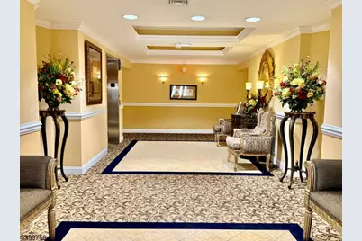 2102 Ambassador Ct #2102, Franklin Township, NJ 08873 - Photo 5