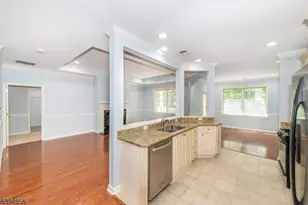 29 Ridgeview Ln, Mount Arlington, NJ 07856 - Photo 3