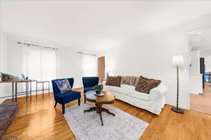 5 Westminster Dr, Clinton Township, NJ 08801 - Photo 3