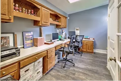 70 Main St, Peapack Gladstone Boro, NJ 07977 - Photo 11
