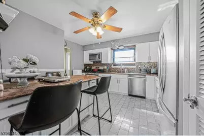 3203 Astor Close, Hillsborough Township, NJ 08844 - Photo 3