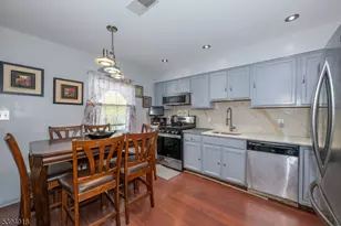 3 Martha Ct, Newark, NJ 07103 - Photo 11