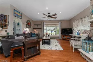 117 Brendona Ave, Hopatcong, NJ 07874 - Photo 13