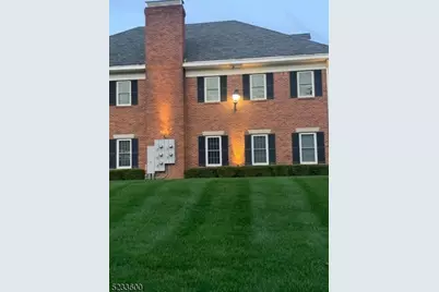 32 Collis Lane, Chester, NJ 07930 - Photo 1