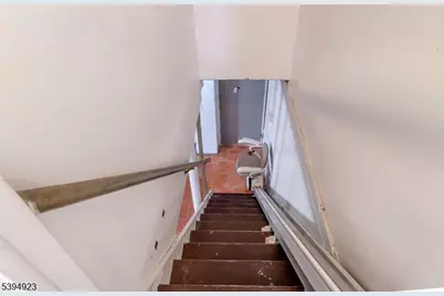 668 Lincoln Ave, Orange, NJ 07050 - Photo 33