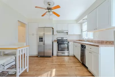 668 Lincoln Ave, Orange, NJ 07050 - Photo 9