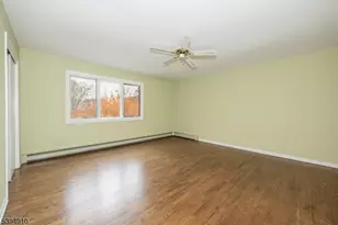 2 Denise Dr, Kinnelon, NJ 07405 - Photo 23