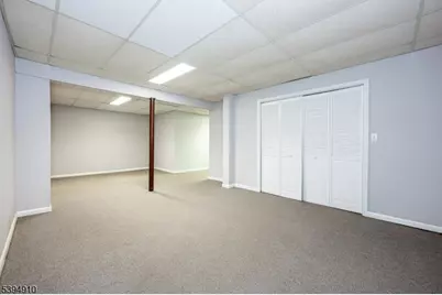 2 Denise Dr, Kinnelon, NJ 07405 - Photo 31