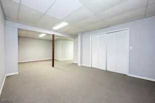 2 Denise Dr, Kinnelon, NJ 07405 - Photo 31