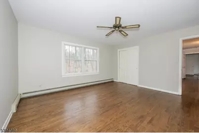 2 Denise Dr, Kinnelon, NJ 07405 - Photo 25