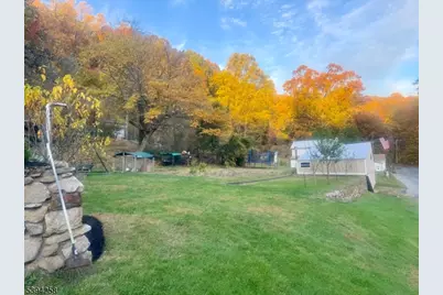 241 Lows Hollow Rd, Lopatcong Township, NJ 08886 - Photo 3