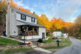 241 Lows Hollow Rd, Lopatcong Township, NJ 08886 - Photo 1