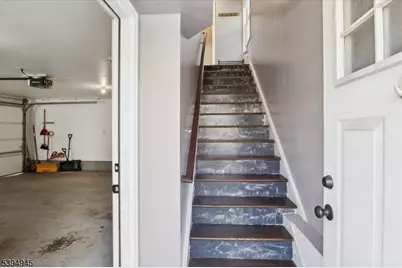 221 223 E 15th St #C, Paterson, NJ 07524 - Photo 5