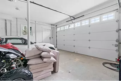 38 Center St, Belleville, NJ 07109 - Photo 9