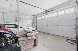 38 Center St, Belleville, NJ 07109 - Photo 9