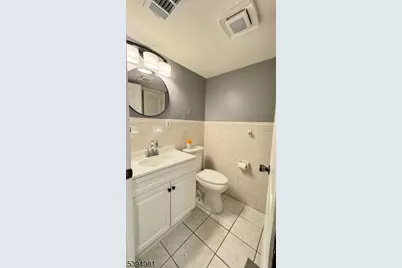 34 Erie St, Elizabeth, NJ 07206 - Photo 9