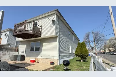 34 Erie St, Elizabeth, NJ 07206 - Photo 3
