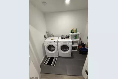 107 Willoughby St Unit #1, Newark, NJ 07112 - Photo 5