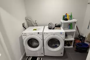 107 Willoughby St Unit, Newark, NJ 07112 - Photo 5