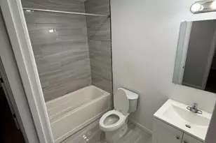 107 Willoughby St Unit, Newark, NJ 07112 - Photo 3