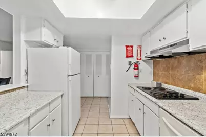 49 Fairmount Dr, Willingboro Twp., NJ 08046 - Photo 5