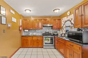 74 Beaverdale Ln, Willingboro Twp., NJ 08046 - Photo 9