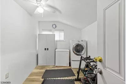 74 Beaverdale Ln, Willingboro Twp., NJ 08046 - Photo 15