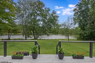 947 Plymouth Lake Dr, Stillwater, NJ 07860 - Photo 1